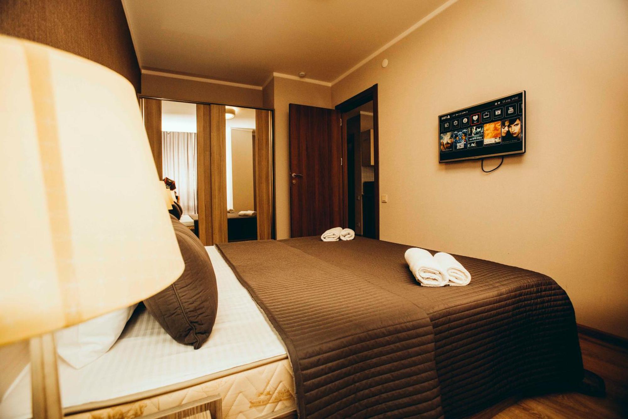 Holiday Lux Tower Batumi Quarto foto
