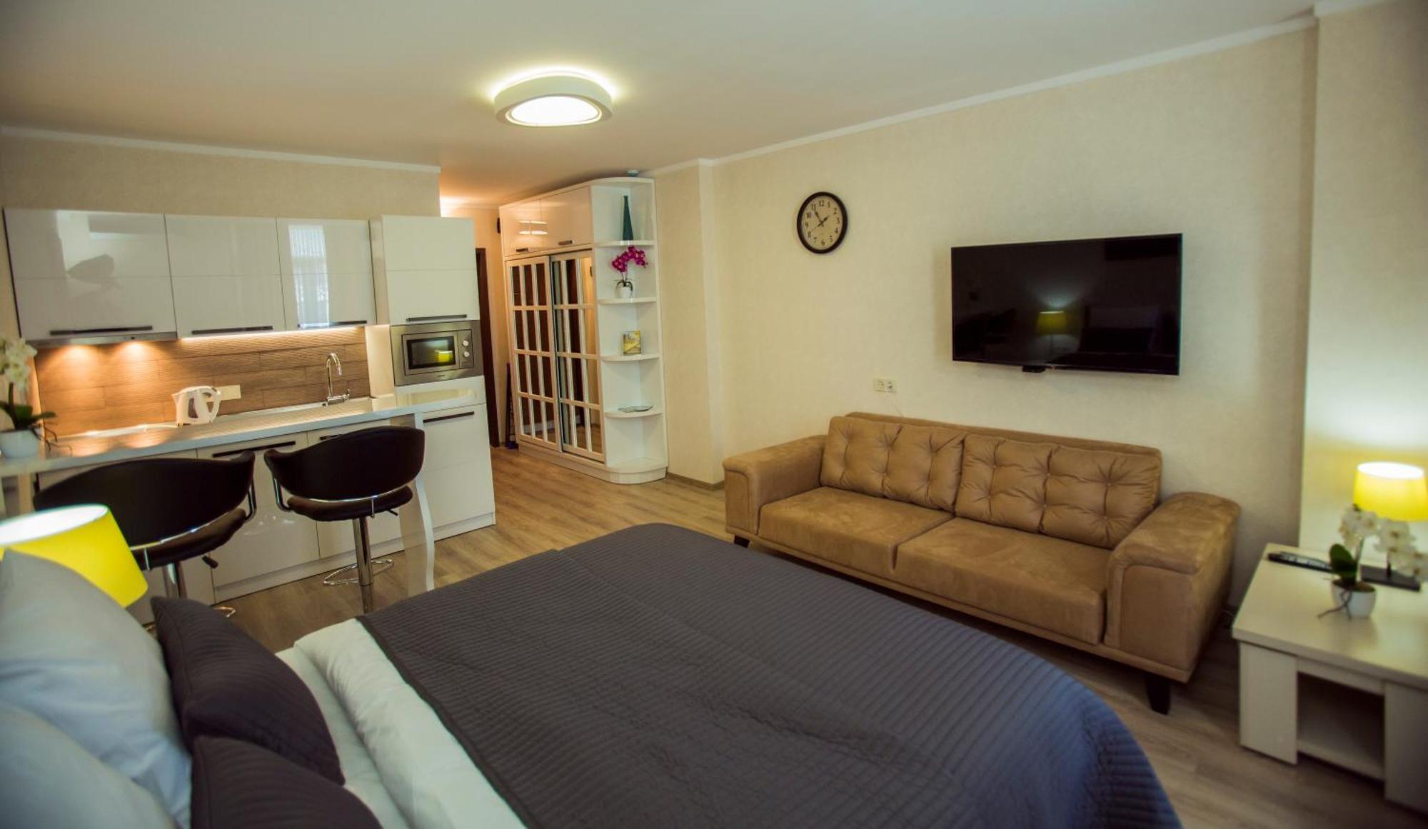 Holiday Lux Tower Batumi Exterior foto